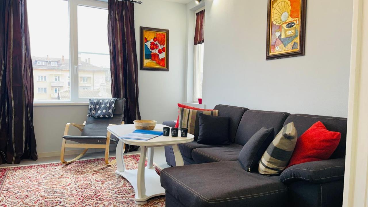 Cozy Spot By The Lions' Bridge Apartment Sofia Luaran gambar