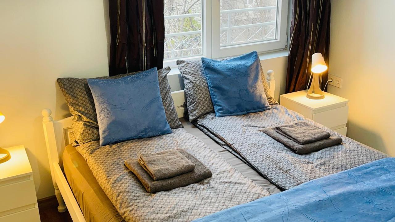 Cozy Spot By The Lions' Bridge Apartment Sofia Luaran gambar