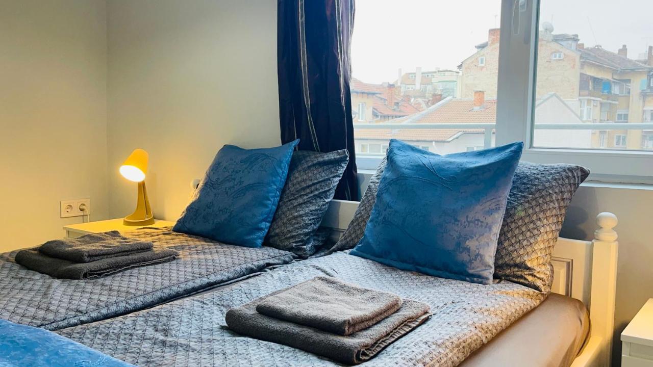 Cozy Spot By The Lions' Bridge Apartment Sofia Luaran gambar